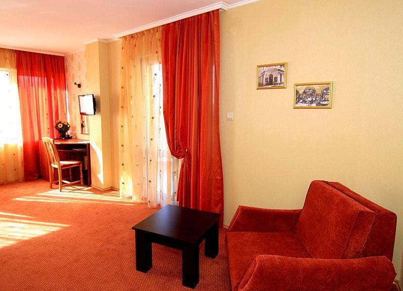 Hotel Vienna Silistra Habitación foto